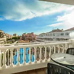 Whala!tenerife Playa de las Americas (Tenerife)