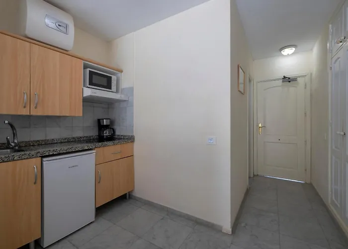 Whala!tenerife Aparthotel 3*