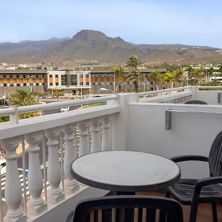 Whala!tenerife Lejlighedshotel